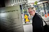 KOM TIL ENIGHET: LOs nestleder Tor-Arne Solbakken på vei inn til siste forhandlingsmøte mellom LO Finans og Finans Norge.