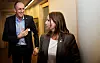BRUDD: HK-leder Trine Lise Sundnes valgte å avbryte forhandlingene med Coops arbeidsgiverorganisasjon Samfo onsdag ettermiddag. Her med Samfo-direktør Torgeir Kroken.