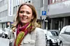 NEI: Kulturminister Linda Hofstad Helleland vil ikke tillate at alle dagligvarebutikker holder åpent dagen før 17. mai.