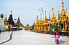 SHWEDAGON-PAGODEN: Det finnes bygninger i Yangon som synliggjør hvor materielt rikt Myanmar en gang var. I dag er landet et av de fattigste i verden.