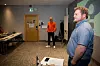 SWEET TONGUE: Tillitsvalgt Øystein Berg og daglig leder Ove Bjørgum (bak), samarbeider godt. I høst snakket de om samarbeidet på en konferanse for HK-medlemmer i leder- og mellomlederstillinger. Øystein Berg har ord på seg for å være flink til å overbevise andre.