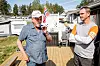 CAMPINGLIV: Det er ikke butikk på campingplassen, så det er ikke Harry og Terje imot at nærbutikken åpner dørene på søndager.