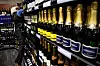 NEI TAKK: De ansatte i Vinmopolet synes det vil være uheldig om vin og brennevin blir tilgjengelig en time lengre på lørdager.