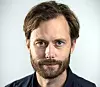 LO-advokat Eirik Pleym-Johansen tar saken til Arbeidsretten som er en særdomstol som behandler tvister om fortolkning av tariffavtaler.