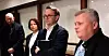 Stein Lier-Hansen (til venstre) og Jørn Eggum fra Fellesforbundet (til høyre) må ha hjelp av riksmekler Mats Ruland og medmekler Hilde Lund for å bli enige i årets første tariffoppgjør.