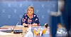 Statsminister Erna Solberg på innspillsmøtet med handelsbransjen.