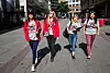 LOs VAKTBIKKJE KOMMER SNART TIL EN ARBEIDSPLASS NÆR DEG: Yasmin Osee Aakre, Kristina Støren, Margrethe Gustavsen og Mandana Yousefi er i gang med å gå sommerpatrulje.