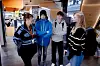 ENGASJERT HK-ER: Butikkansatte Jenny Hege Pedersen forteller 15-åringene hvorfor de bør organisere seg når de skal ut i jobb.