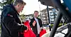 KOLLEGER: Ørjan Larsen (fra venstre) og Nathan Young er kolleger og tillitsvalgte på Elkjøp Vinterbro. Tirsdag besøkte de blant annet varehuset på Jessheim.