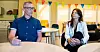 FORHANDLET IGJEN: HK-leder Christopher Beckham og Anne-Cecilie Kaltenborn, administrerende direktør i NHO Service og Handel har forhandlet om vilkårene for de ansatte som er omfattet av Handeloverenskomsten. Bildet ble tatt da avtalen første gang ble inngått i juni i år.