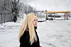 ALENE PÅ JOBB: Silje Tangen har opplevd å bli ranet når hun jobbet alene på bensinstasjonen.