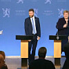 OOOOOPS: Hvem glemmer vel pressekonferansen der helseminister Bent Høie måtte stoppe statsminister Erna Solberg i å ta Folkehelseinstituttets Camilla Stoltenberg i hånda?