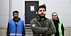 52 KRONER FORSKJELL: Fellesforbundet mener Ajeyram Muhunthan (fra venstre), Madelen Poots, Martin og de andre ansatte på Milrab sitt lager skal ha en tariffavtale som gir drøyt 212 kroner timen. Bedriften og NHO mener derimot at en tariffavtale med rundt 160 kroner timen er den som skal gjelde.