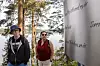 Oliver Tingsrud-Eide (19) og Jenny Bui Sigveland (30) ved minnesmerket, Lysningen på Utøya.