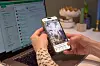 SOSIALE MEDIER: En del av jobben er å dele videoer på for eksempel Instagram