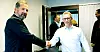 ENIGE: Forhandlingsdirektør Sigbjørn Mygland i NHO Service og Handel tar HK-leder Christopher Beckham i hånda etter tre døgn i mekling.