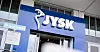 I møbelkjeden Jysk får ansatte lønn når de er syke.