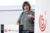 KRITISK: Elisabeth Sundset misliker at kjeden bryter loven.