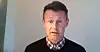 RENHOLDER: Anugs McGunnigle jobber som renholder i Norge. Nå er han en av mange i førstelinja som vasker og desifinserer der det har vært Covid-19 utbrudd.