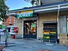 LEDIG STILLING: Joker-butikken på Hasle trenger også deltidsansatte uten andre jobber.
