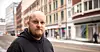 Med vennekretsen plassert i Oslo, frister det heller ikke for  Thomas Grøvslien å flytte ut av byen for å ha råd et separat soverom.